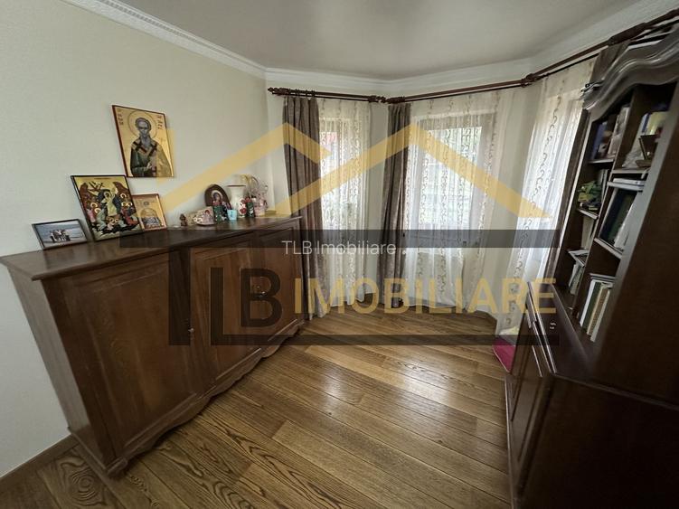 Vila cu 8 camere de vanzare, teren 1580mp, Zona Praid - 27