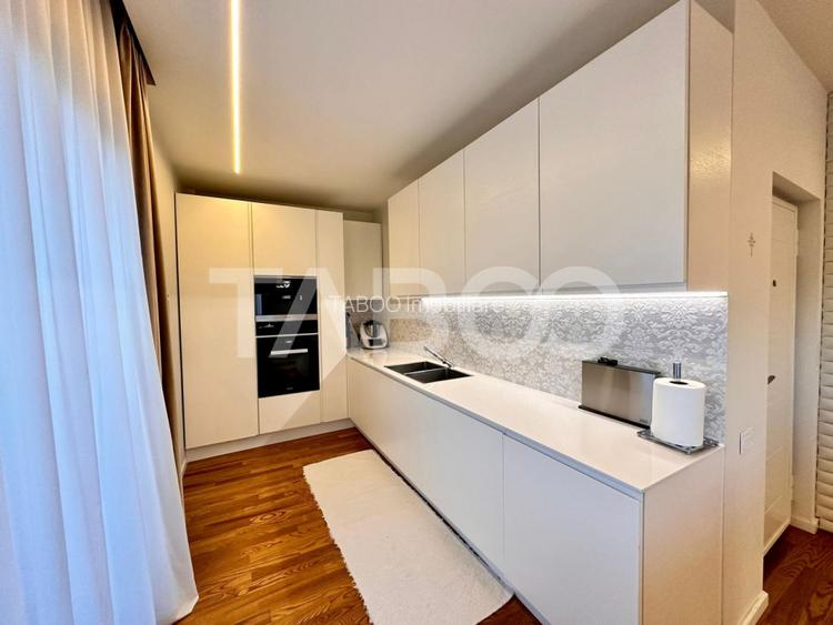 Penthouse cu 7 camere de vanzare si terasa generoasa in Buna Ziua - 34