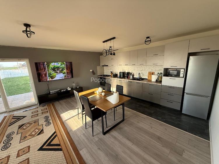 Proprietar vand duplex 1/2 Parța,Timiș - 2