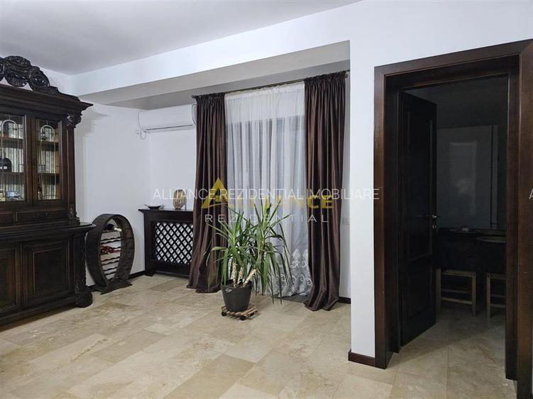 Vila individuala 4 camere, 3 bai - 566mp teren - 11