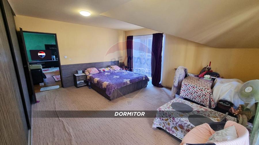 Casă / Vilă cu 5 camere de vânzare în zona Orasul Vechi - 26