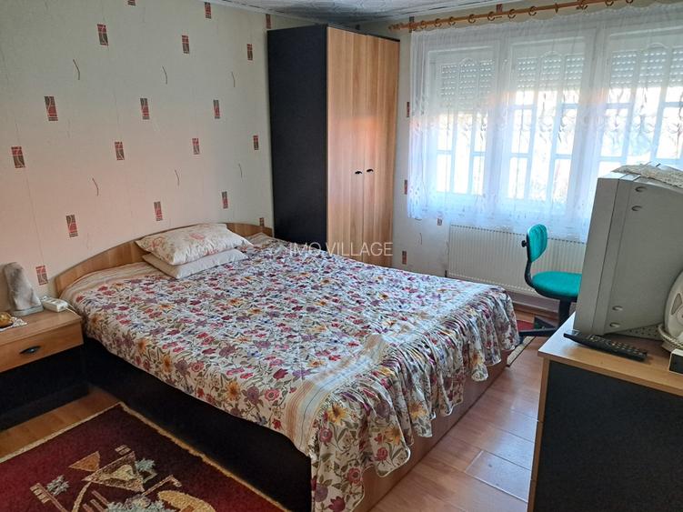 Inchiriez casa 3 camere, Reghin, Central - 2