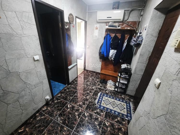 Apartament cu 2 camere decomandat 3/8, zona Nicolina - 6