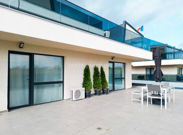 Hotel Marriott-Catedrala | 2 camere | 55mp + 81mp terasa | et 2 | 245.000 euro - 2