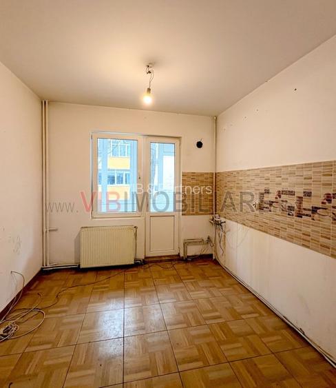 Vitan – Aleea Lacramioarei | Apartament 3 camere, decomandat, etaj 1 - 3