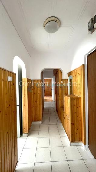 Apartament 3 camere de inchiriat in Oradea, zona Rogerius - 4