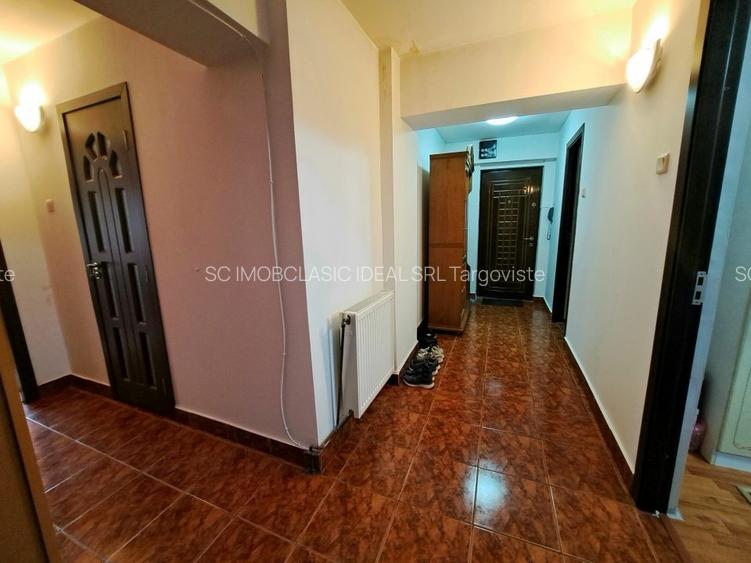 Calea Bucuresti, Targoviste, vanzare apartament 4 camere - 14