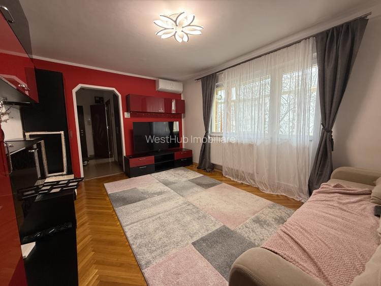 Apartament 3 camere, 64 mp utili + balcon si boxa, etaj 2 - Gheorghe Lazar - 2