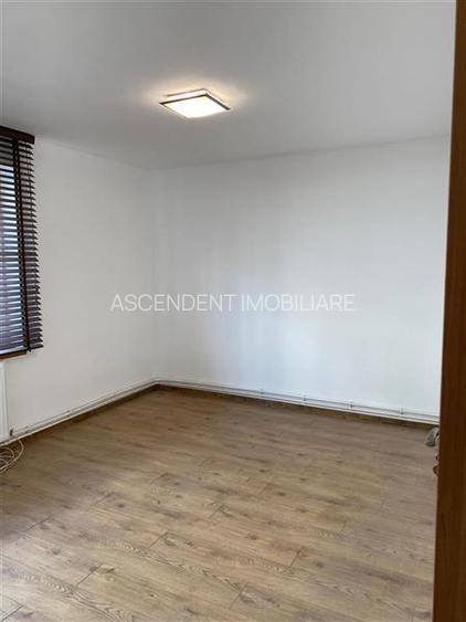 In centrul orasului, pretabil si pentru cabinet medical, salon, punct de lucru, - 8