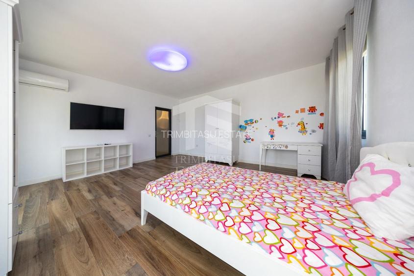 Sanpetru ,Subcetate-Casa 4 camere,3 bai+480 mp teren - 49