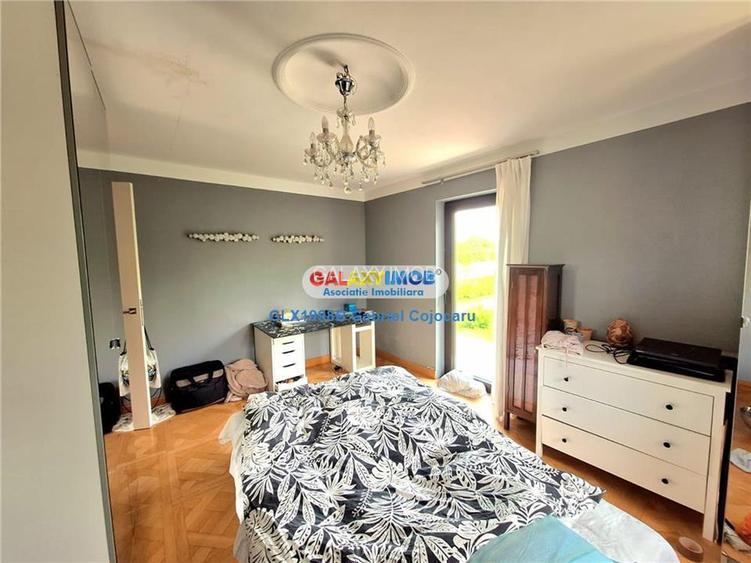 Vila stil florentin pe malul lacului,teren4043mp iesire la lac de 25ml - 29