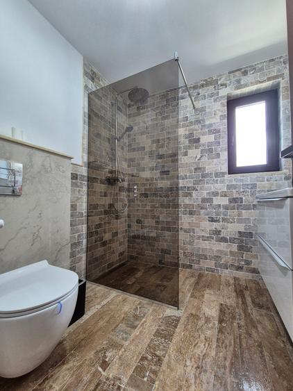 Casă 4 camere, 135 mp, curte 300 mp, mobilată premium