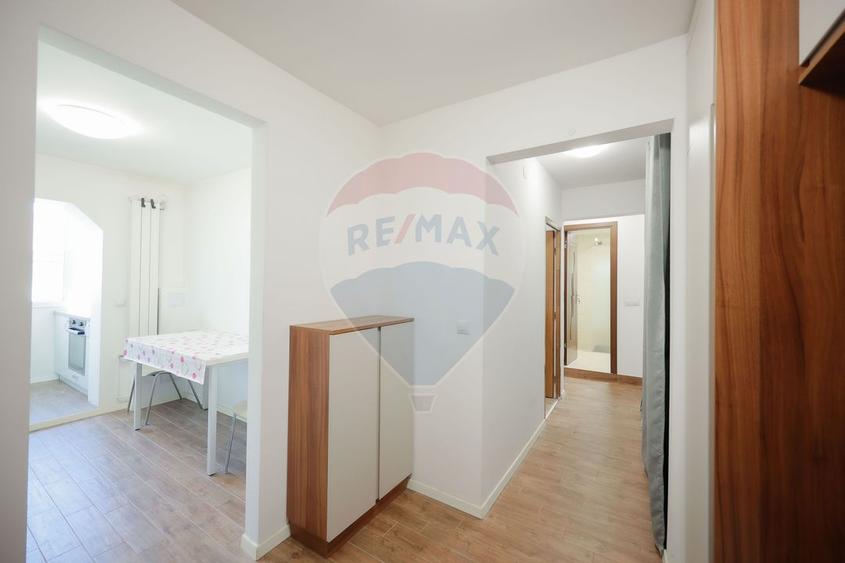 De vânzare apartament PB, 3 camere, Rogerius - RENOVAT COMPLET