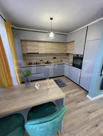 Casa insiruita, la cheie, 2 garaje, ansamblu inchis, zona TERRA - 8