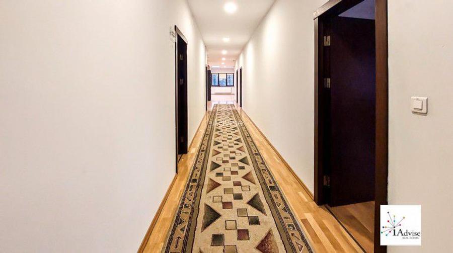 Cladire de Birouri de Vanzare-2000 mp - 13