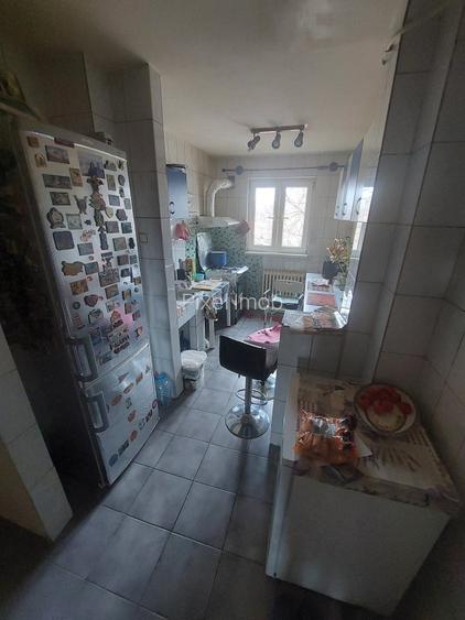 Ap 4 camere 90mp etaj 4/4, Bloc tip F, langa Parc Dr Taberei - 2