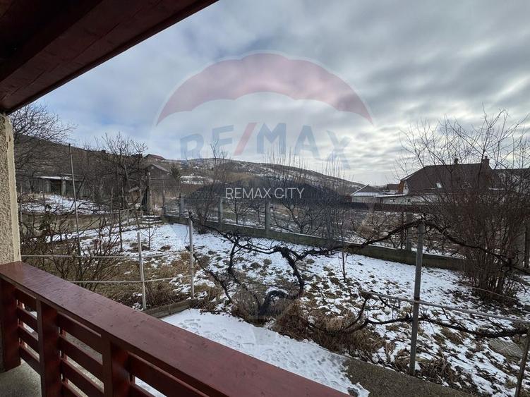 Casă / Vilă cu 6 camere de vânzare în zona Darmanesti - 49