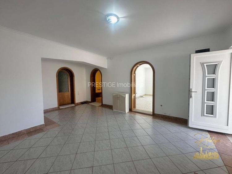 Casa cu 5 dormitoare de inchiriat in Sanmartin-Bihor - 10