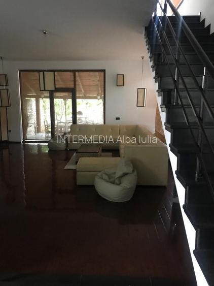 Casa D+P+E de inchiriat in Alba Iulia zona CETATE 350 mp si Teren 600 mp - 14