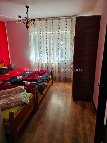 Vand apartament decomndat  - 7