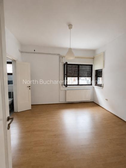APARTAMENT CU 3 CAMERE - CENTRALA PROPRIE - ZONA CISMIGIU  - NEMOBILAT - 2