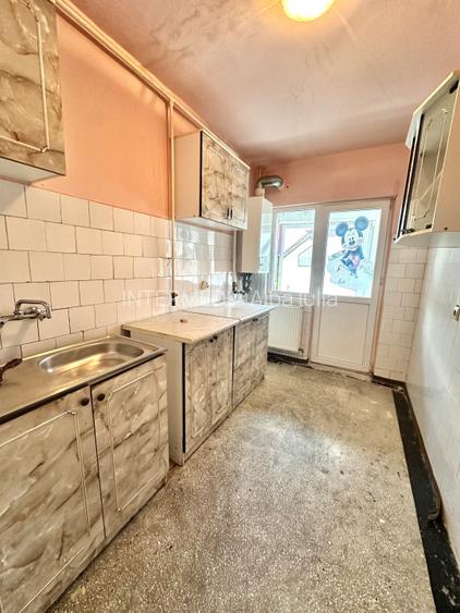 GARSONIERA DECOMANDATA I CETATE I 32 MP I ETAJ 2 I NERENOVATA I - 3