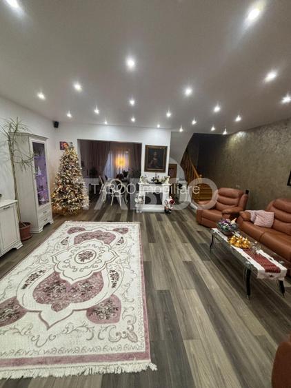 2 Case individuale moderne renovate 500 mp teren de vanzare Sibiu - 30