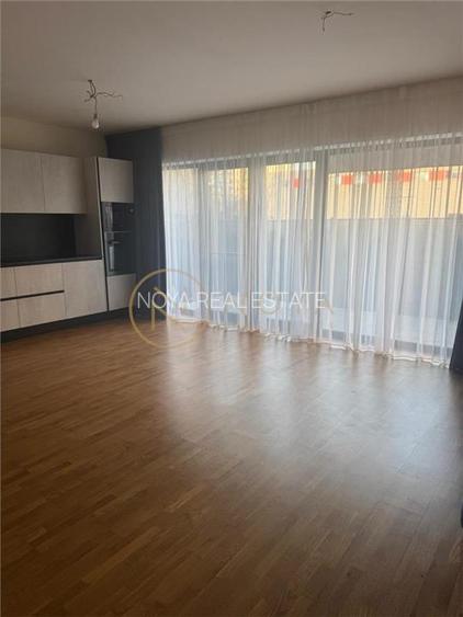 Apartament de 4 camere de vanzare in Baneasa Herastrau - 3