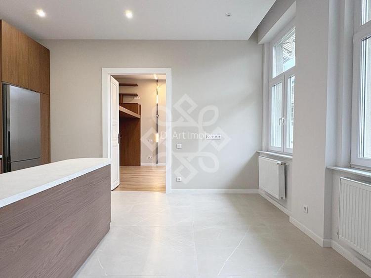 Apartament pe doua niveluri cu terasa, strada Vasile Alecsandri - 3