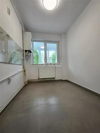 Apartament 2 camere Renovat - Tatarasi - 9