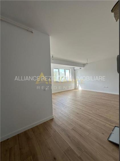 Apartament 2 camere Tip Studio Metrou Aparatorii Patriei/Dimitrie Leonida - 3