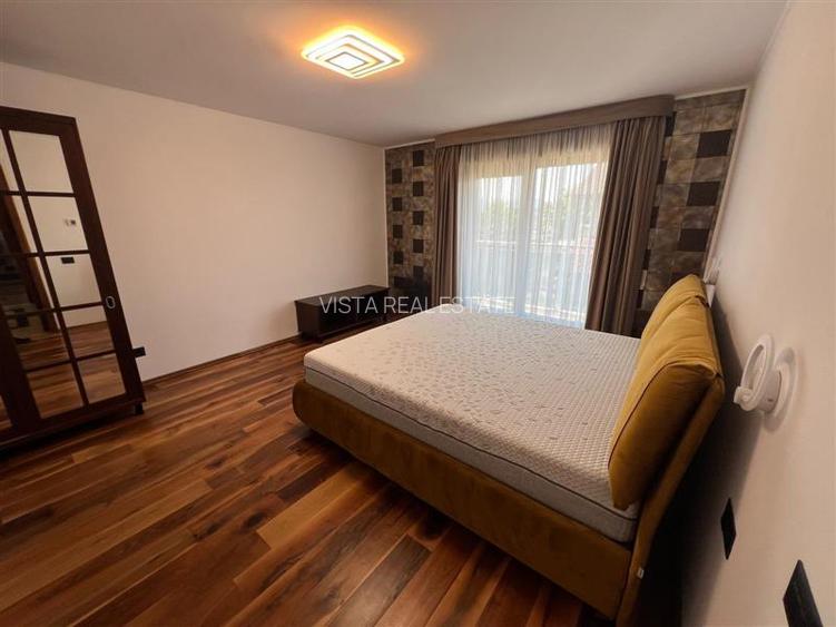 Vila de lux - 4 camere , teren 810mp teren,  Sanpetru - Brasov - 5