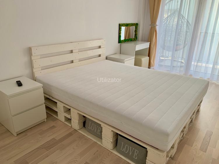 Ofer spre închiriere apartament cu 3 camere - 5