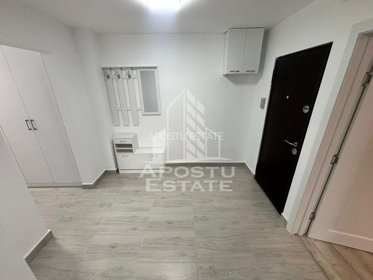 Apartament cu 3 camere, zona Aradului, centrala proprie - 3