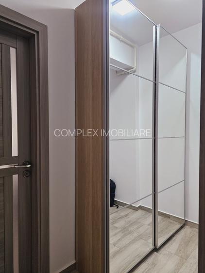 1 Decembrie 1918 | etajul 1 din 3 in bl. boutique | centrala proprie | totul nou - 15