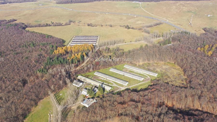 Teren Intravilan - Amplasare Unica - 23