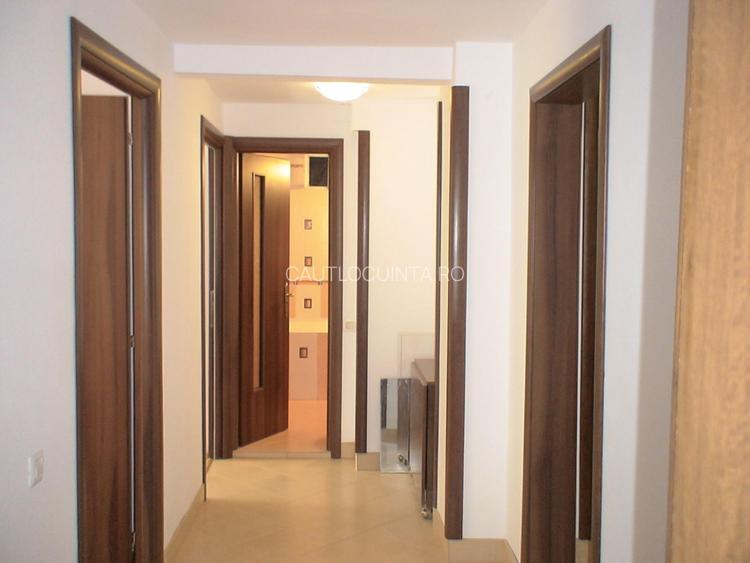 Ap 4 Camere | Sector 4 | Tineretului | Metrou | 2 Parcari | Centrala - 8