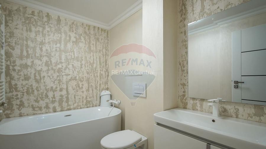 Comision 0 %! Apartament cu 4 camere de vânzare! Movilei - 19