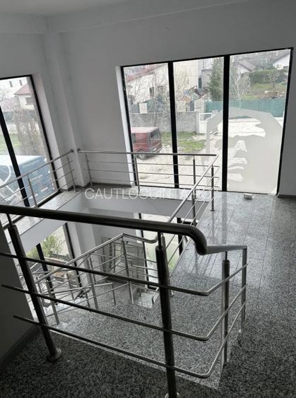 Spatiu Birouri sau | zona 2 cocosi | sector 1 | 3' metrou Straulesti  - 3