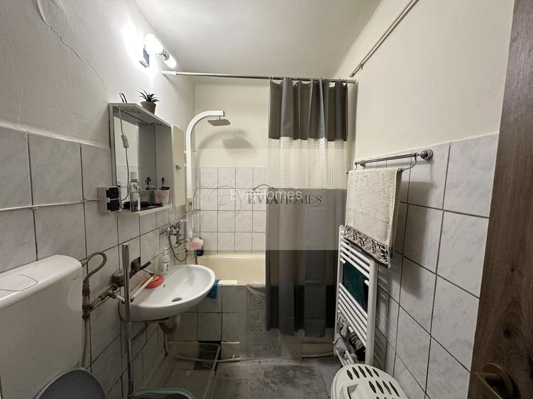 2 camere/P-ta Abator - 5