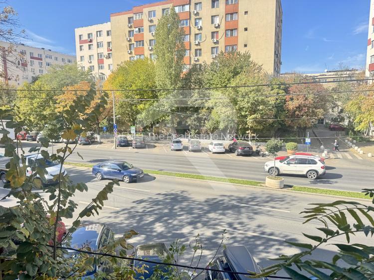 Spațiu comercial/birouri de închiriere, P+1+M, 260 mp, lângă Kaufland Ap Patriei - 18