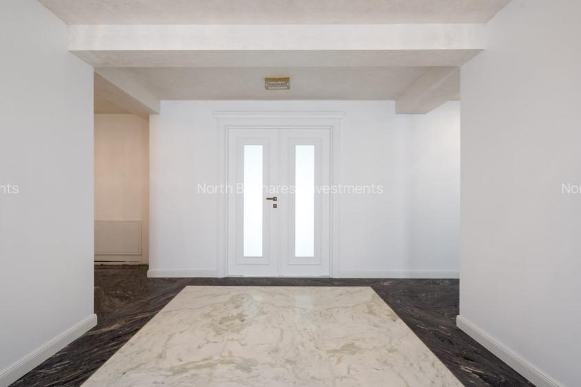 VILA 11 CAMERE - 700MP - PISCINA - PIPERA - COMISION 0% - 2