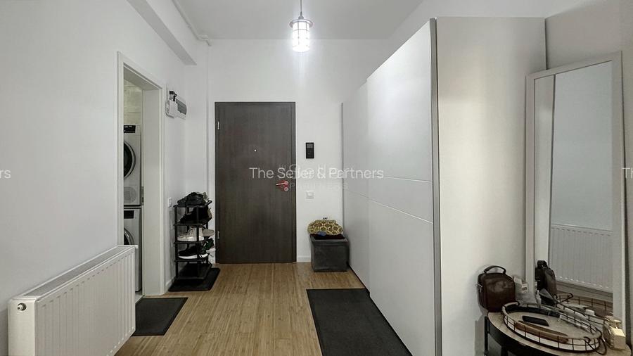 Zona Linistita Terasa Suprafata Generoasa - 18