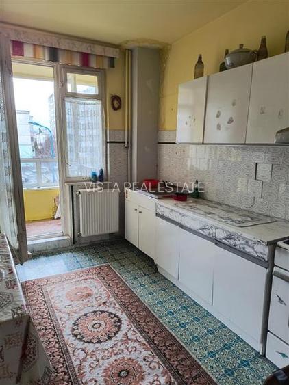 Apartament cu 3 camere, etaj intermediar,  zona Grivitei, Brasov - 10