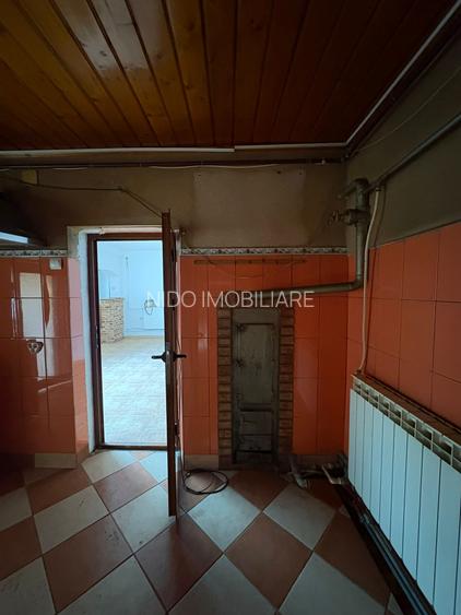 Casa de vânzare - Constanta - 6 CAMERE- 203 mp. totali - 3