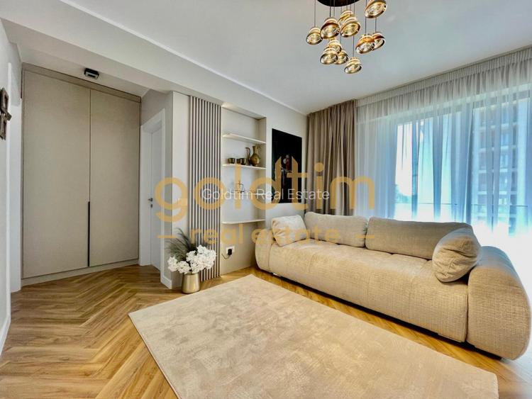 DESIGN UNIC/SUPERB/ZONA LINISTITA/LUX/1 LOC PARCARE - 4