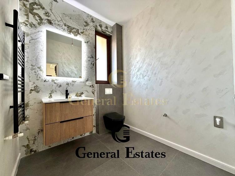 Vilă tip duplex de vânzare | Zona Cetățuia | 390 mp teren | 4 camere - 12