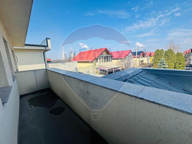 Casă / Vilă Bariera Valcii - 5