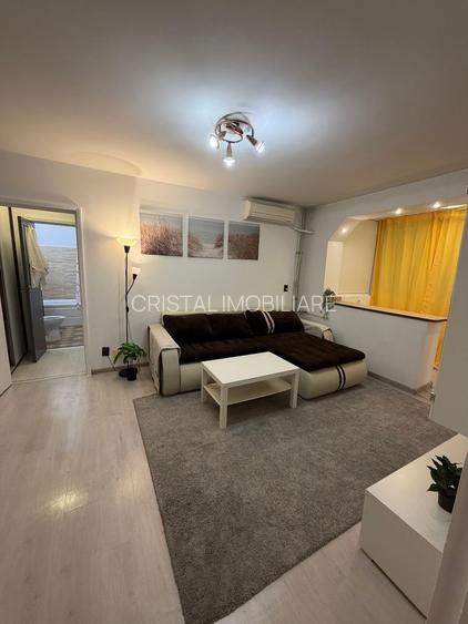 Apartament 2 camere de închiriat Piața Sudului - 2