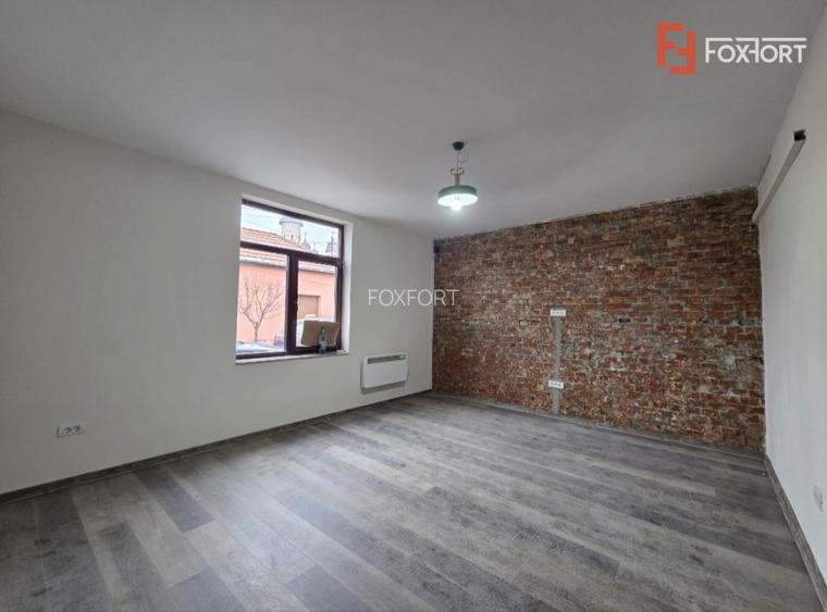 Apartament cu 2 camere cu curte proprie de vanzare zona - UTA - 3